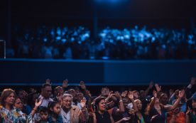 People Worshipping