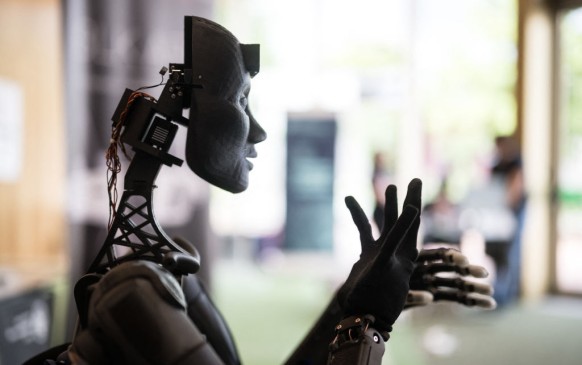 A robot using artificial intelligence 